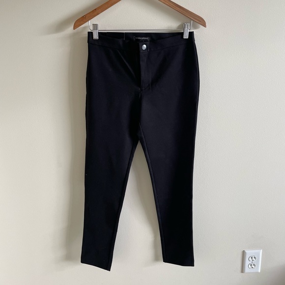 Size 4 New Banana Republic Black Skinny Leg Slacks - Picture 1 of 14